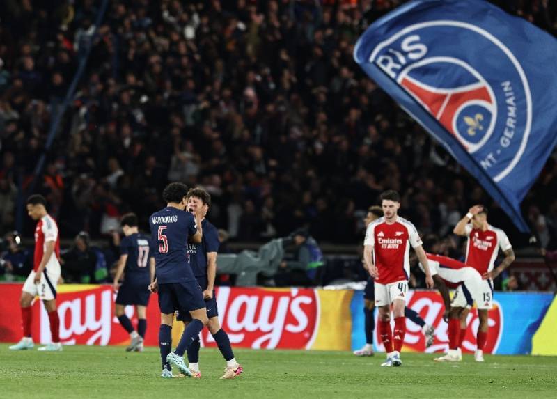 次将目光聚 次将目光聚