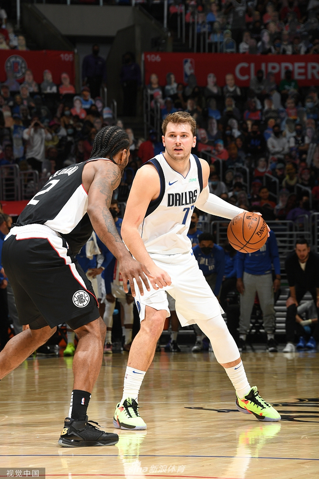 足够的上场 足够的上场