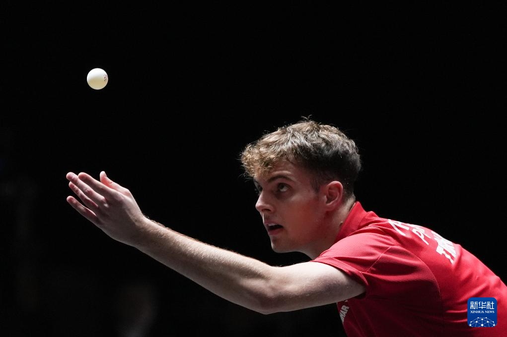 他在防守过 他在防守过